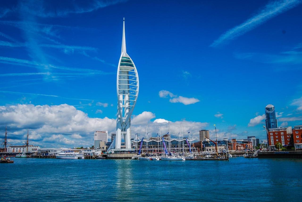 Somerset House Boutique Hotel And Restaurant Portsmouth Exterior photo